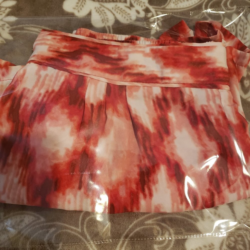 Takara Red/White Flowy Shorts - Picture 5 of 10